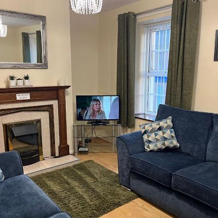 3 Bedroom Apartment, Ballymena, The Wee Stop Gap Dış mekan fotoğraf