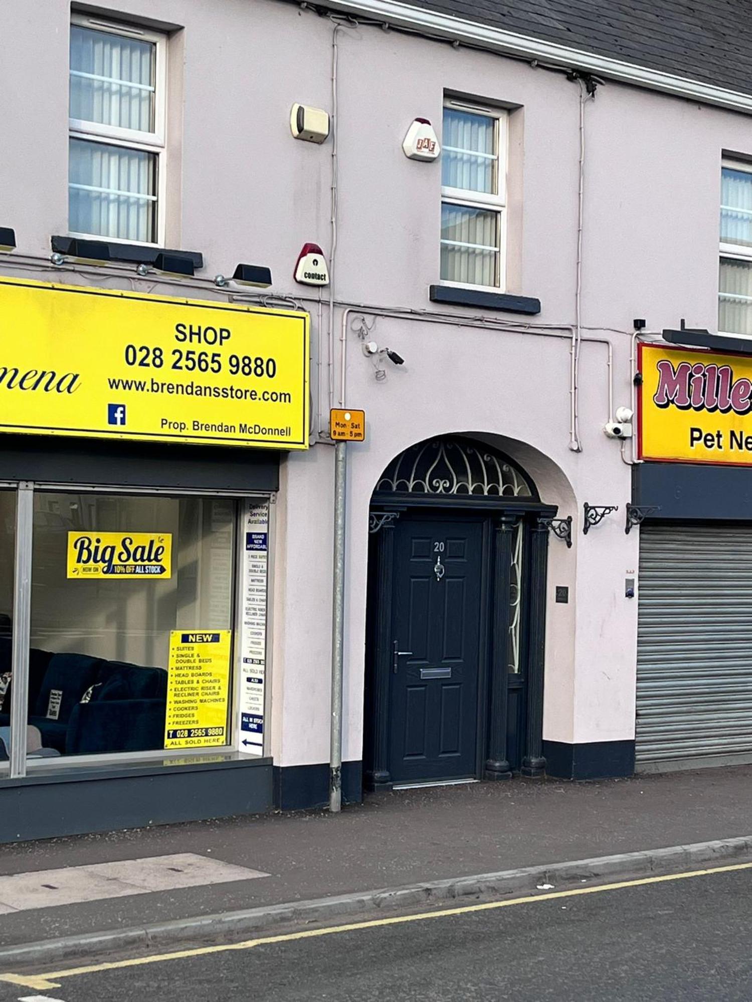 3 Bedroom Apartment, Ballymena, The Wee Stop Gap Dış mekan fotoğraf
